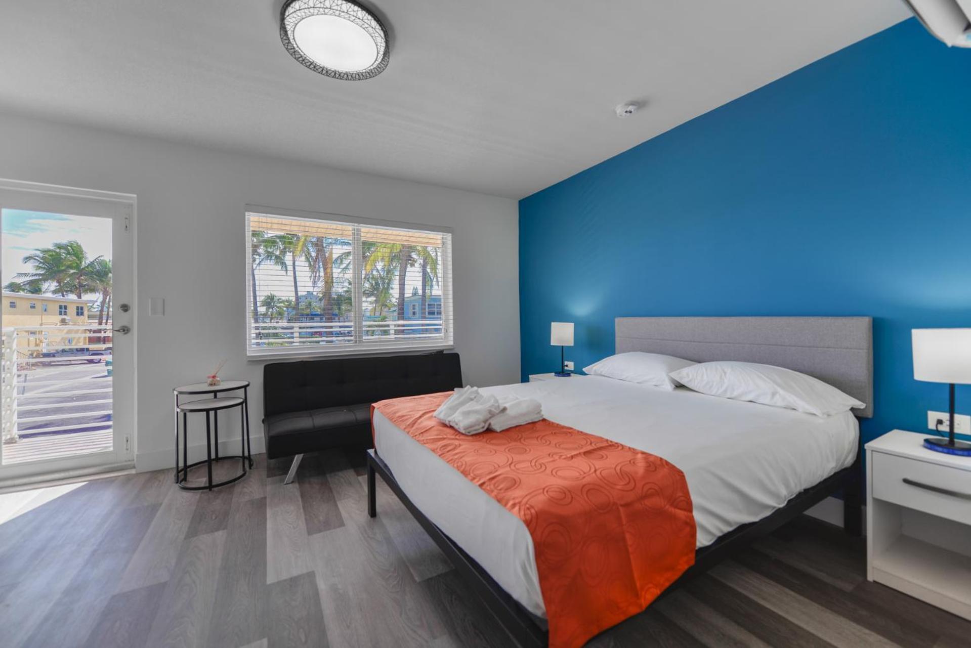 Amazing Balcony Studio At The Beach With Parking -M44 Hollywood Bagian luar foto